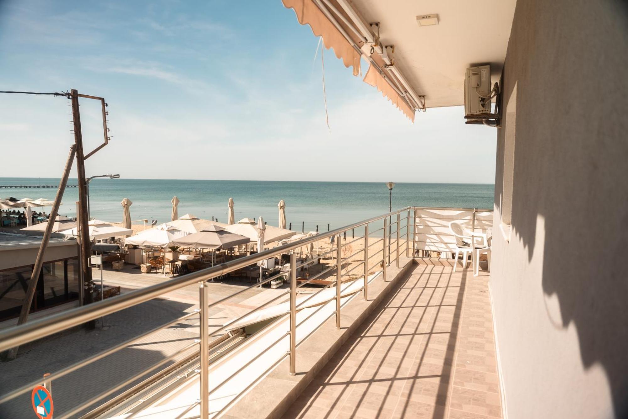 Aktis Sea View Studios Περαία Εξωτερικό φωτογραφία