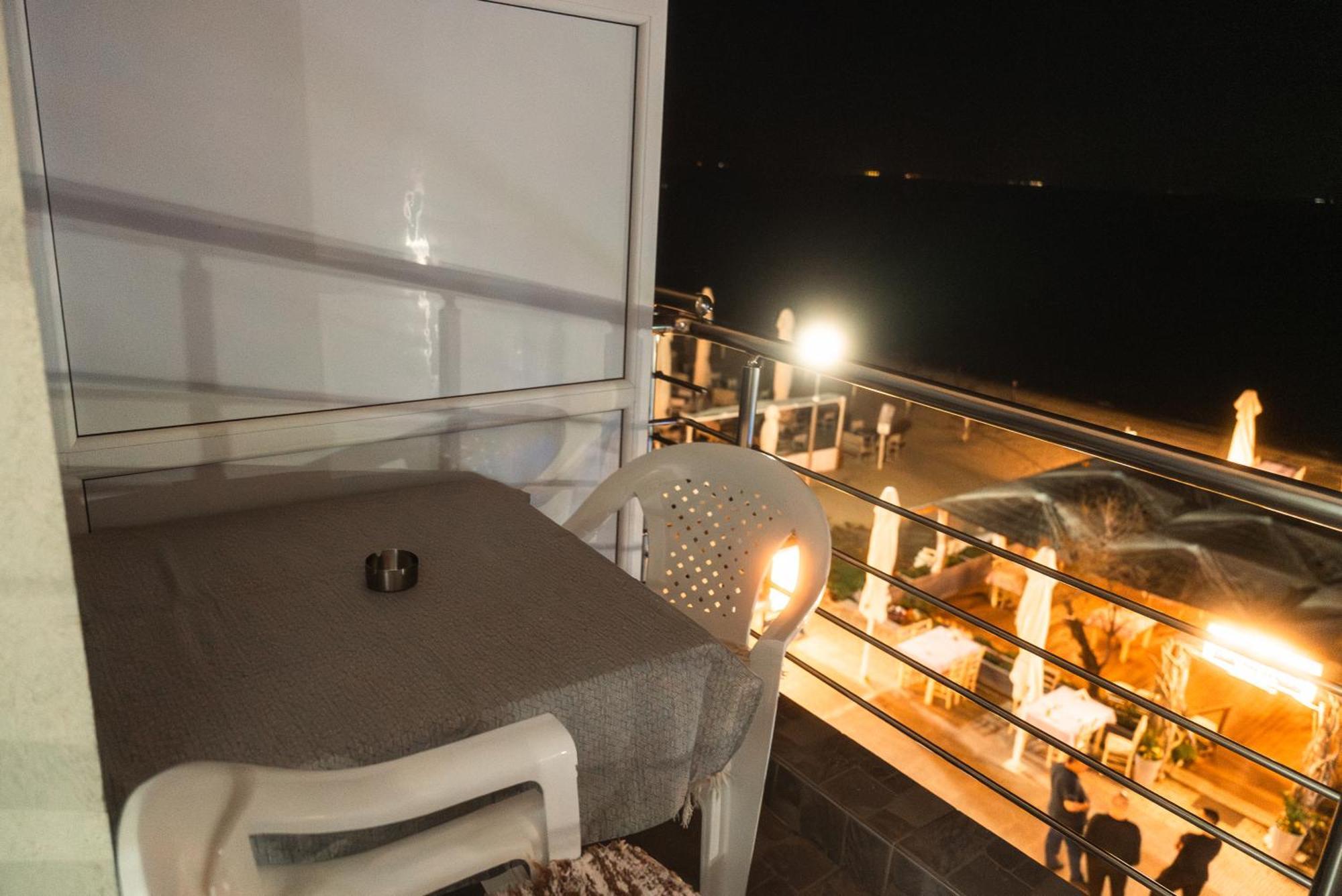 Aktis Sea View Studios Περαία Εξωτερικό φωτογραφία