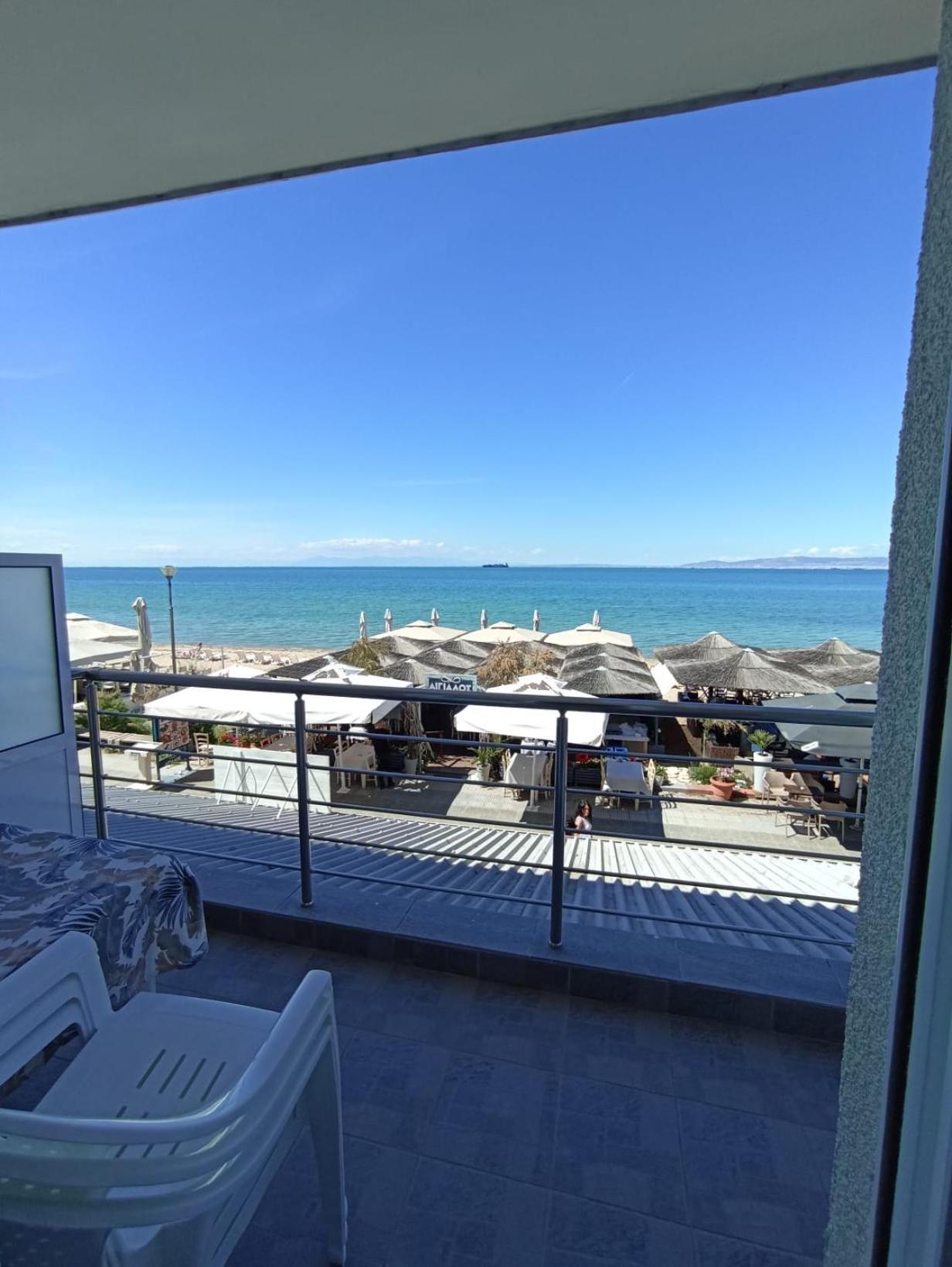 Aktis Sea View Studios Περαία Εξωτερικό φωτογραφία